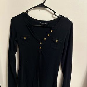 Black shirt